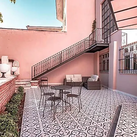 Homie | Cihangir | 110sqm 1br W Garden #tu1 Hotel Istanbulská provincie