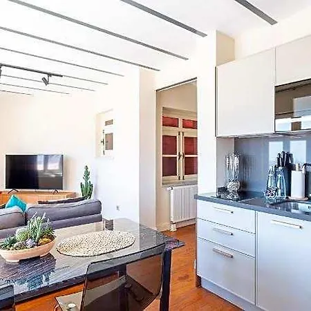 Homie | Cihangir | 110sqm 1br W Garden #tu1 4*