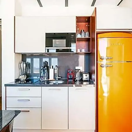 Homie | Cihangir | 110sqm 1br W Garden #tu1